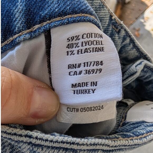 Rails Topanga Straight High Rise Distressed Jeans in Desert Sky, size 26 - Picture 4 of 8